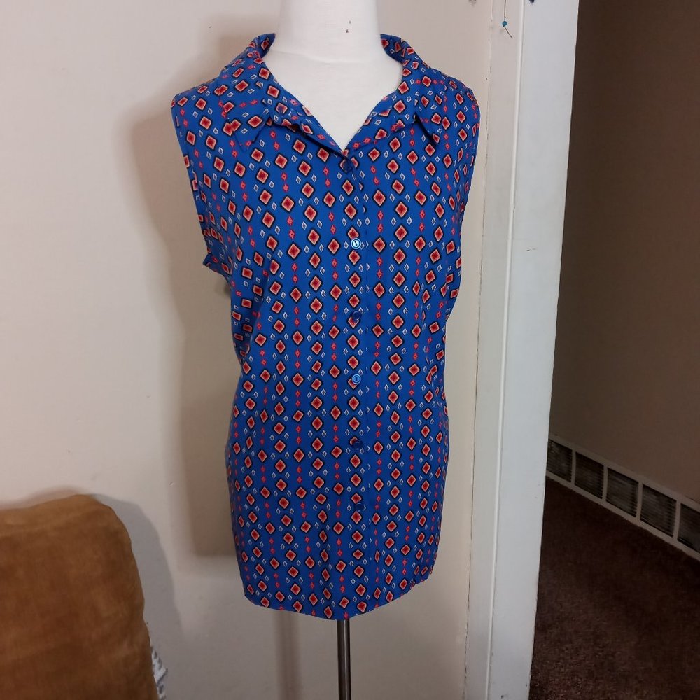 Blue Diamond Top - Picture 2 of 8